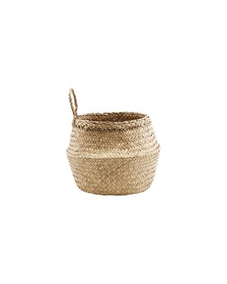 Kruhový košík z morskej trávy v prírodnej farbe o priemere 24 cm.