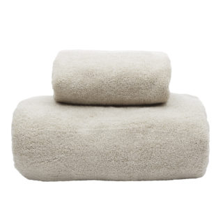Froté uterák zo 100% organickej bavlny v pieskovej farbe o rozmere 90 x 150 cm.