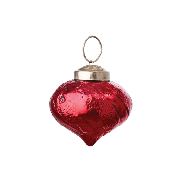 Sklenená červená závesná vianočná guľa v tvare srdce o priemere 5 cm.